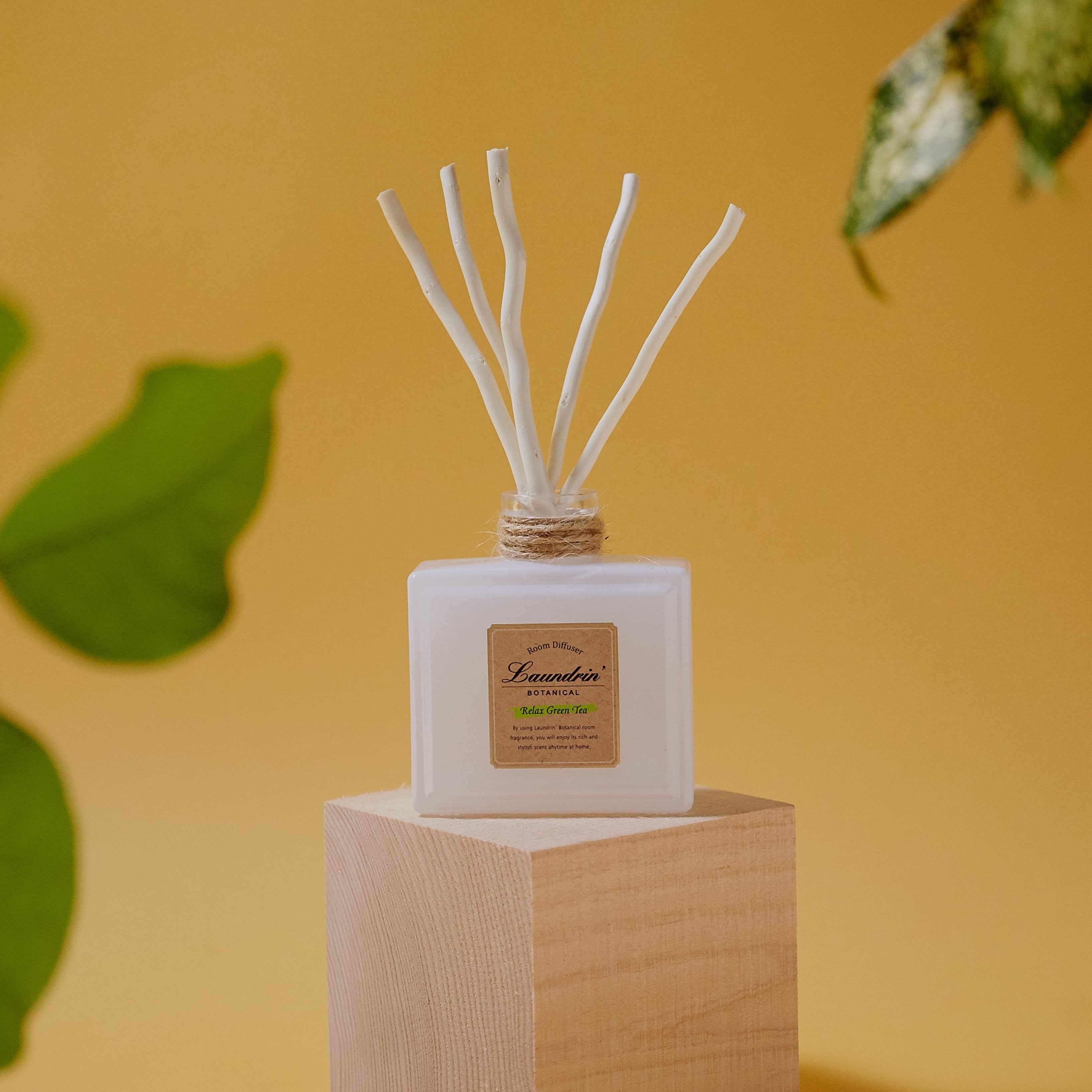 Laundrin Botanical Room Diffuser Relax Green Tea